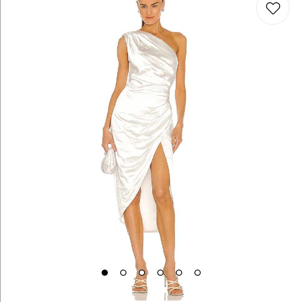 Elliatt Cassini Dress in Ivory